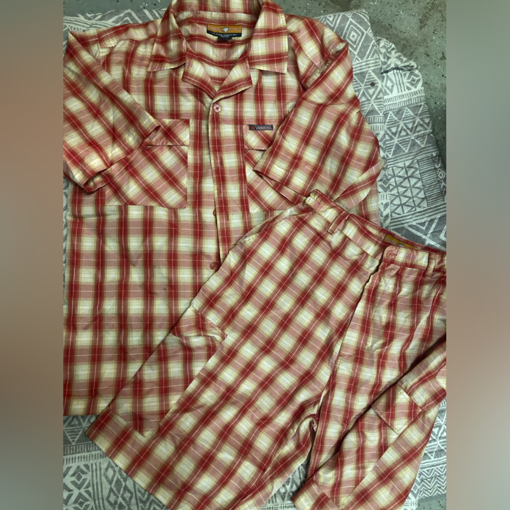 Veezo Wear “The original fashion factory”